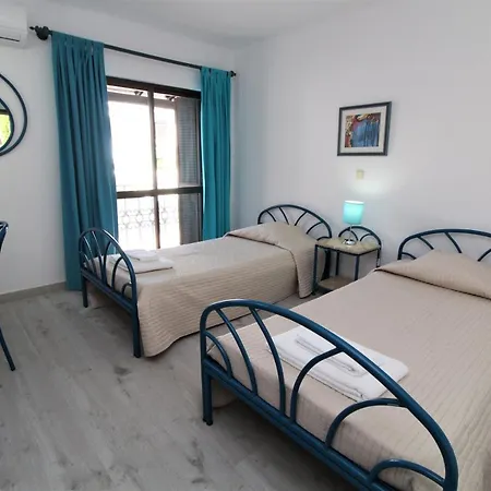 T2 De Sao Rafael Hibiscus 41a - Albufeira, Algarve アパート